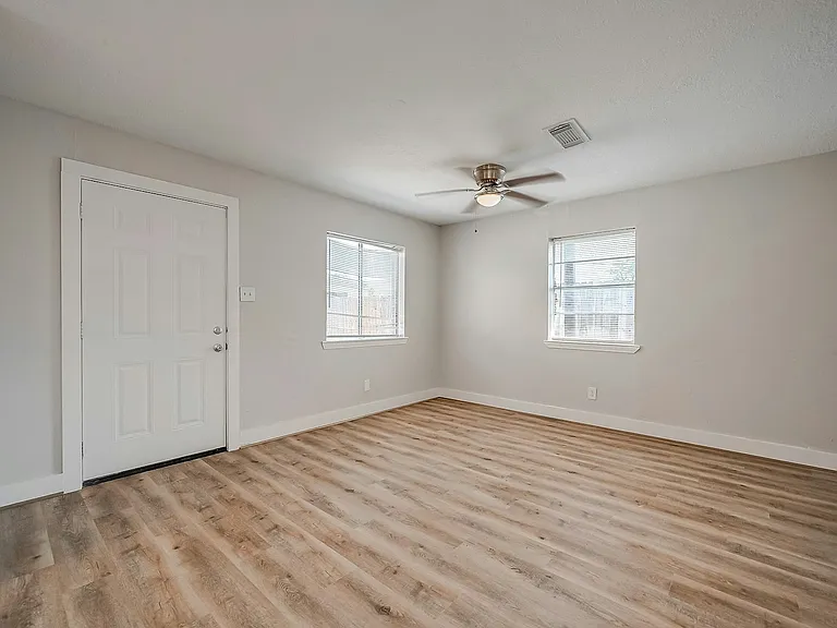 8814 Manus St #1 — Photo 8