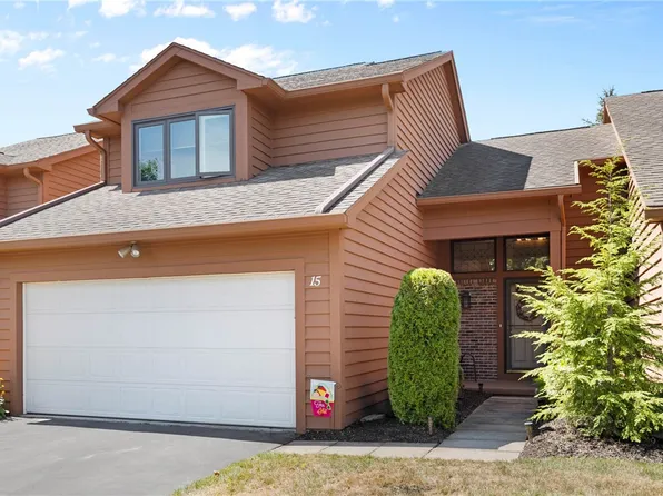 15 Banbury Dr, Rochester, NY 14612