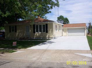 5782 Crippen Ave SW, Wyoming, MI 49548