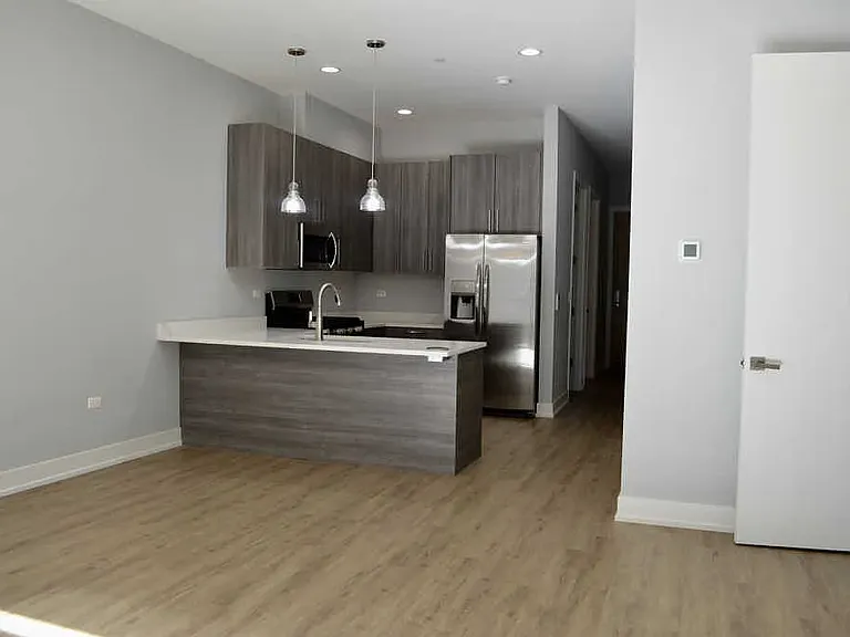 1385 Brown St — Photo 36