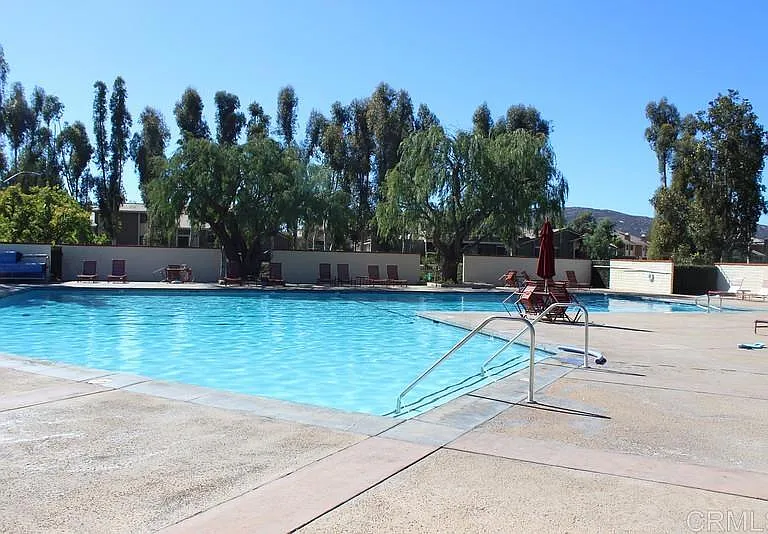 18159 Colonnades Pl — Photo 23