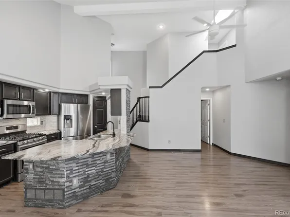 2498 S Scranton Way, Aurora, CO 80014