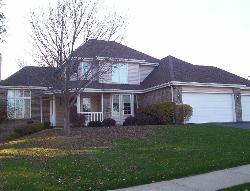 1st image of 1171 Brook Hill Close