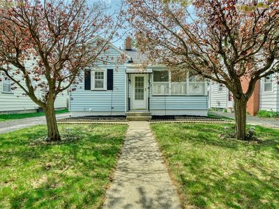 321 Oakwood Rd, Rochester, NY, 14616