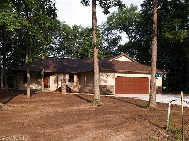 1st image of 21819 Wright Pl