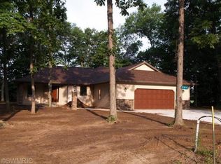 21819 Wright Pl, Edwardsburg, MI 49112