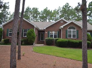 11 Grayson Ln, Pinehurst, NC 28374