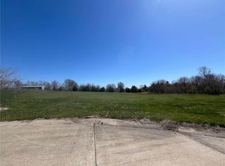 LOT 25 Willow Dr, Maryville, MO 64468