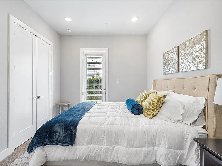 8411 Hempstead Rd #A — Photo 5