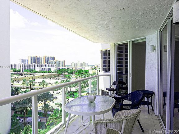 5th image of 17275 Collins Ave APT 904