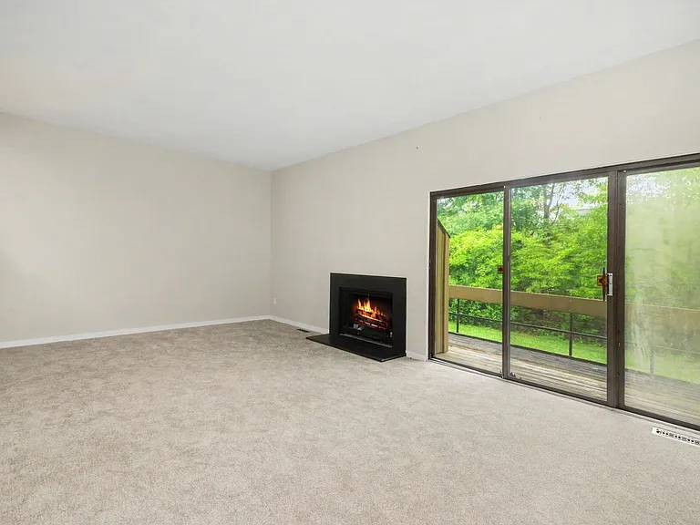 7440 Azalea Ct — Photo 21