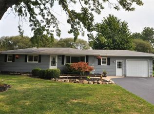 790 Flynn Rd, Rochester, NY 14612