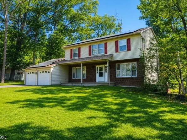 24 WOODLAND TERRACE, High Bridge Boro, NJ 08829