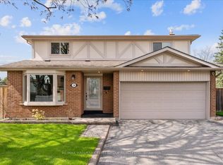 28 Heda Ct, Whitby, ON L1N5Y8