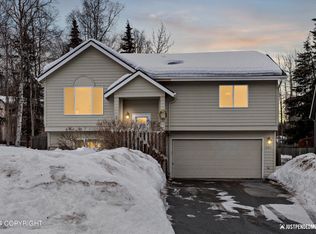 18831 Katelyn Cir, Eagle River, AK 99577