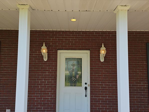 411 Lee Road 113