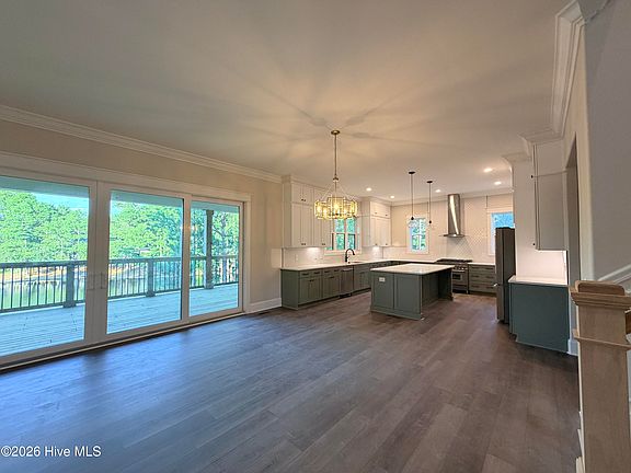 2nd image of 16 Overpeck Lane