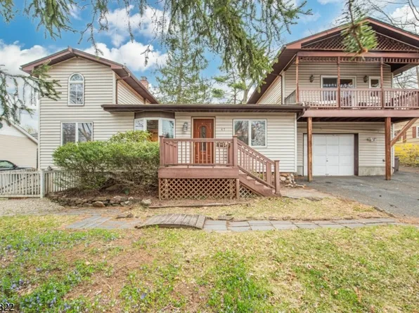 47 Laurel Dr, Wayne Twp., NJ 07470