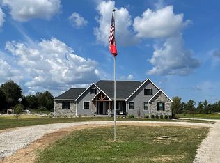 1200 S Pleasant Valley Rd, Milford, MI 48380