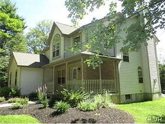 3rd image of 361 Dana Dr