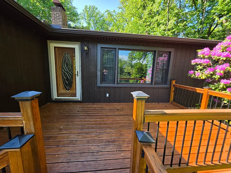 5263 Turkey Point Rd — Photo 3