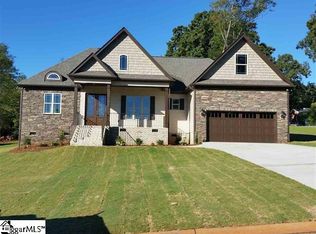 402 Rebel Ridge Rd, Lyman, SC 29365
