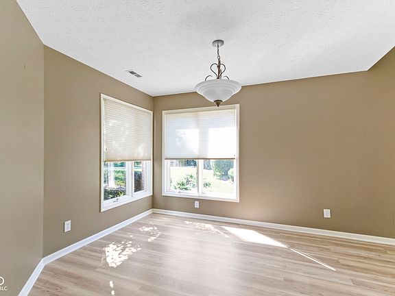 5th image of 8212 Nekton Ln