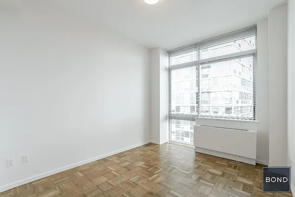 Rented by Bond New York | media 6