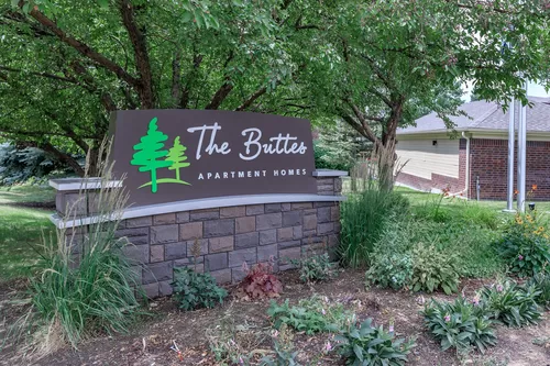 The Buttes Apartment Homes Monument Sign in Loveland, Colorado - The Buttes Apartments