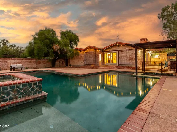 250 S Country Club Rd, Tucson, AZ 85716