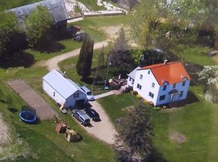 42973 County Road 12, Dakota, MN 55925