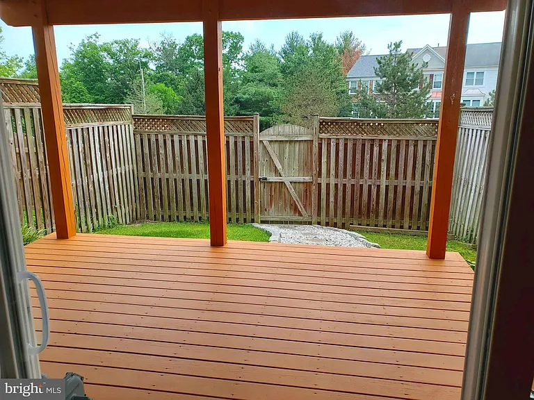 3983 Hartlake St — Photo 22