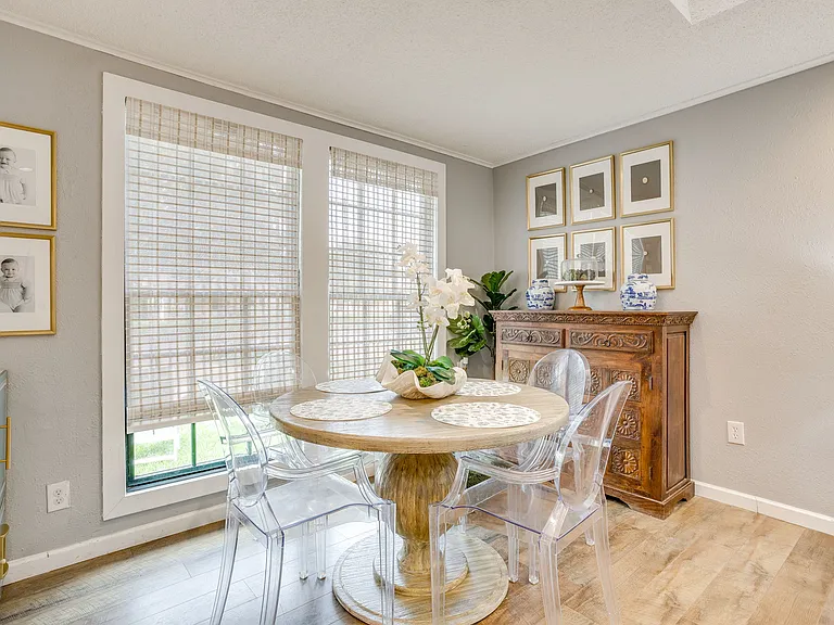 4632 Pershing Ave — Photo 11