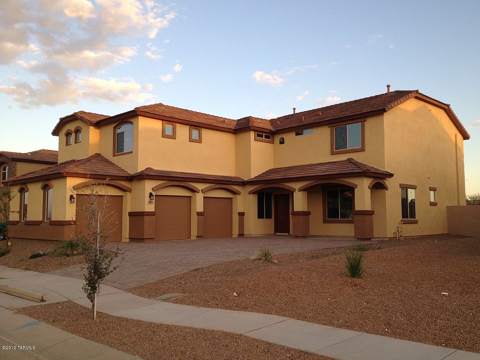 1st image of 209 W Calle Las Tunas W