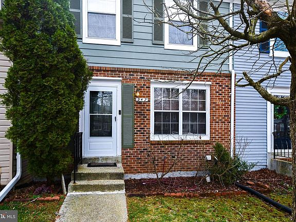 2nd image of 947 Saint Michaels Dr