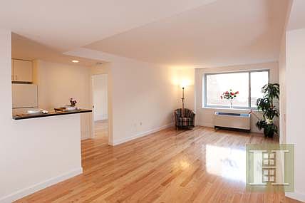 5th image of 40 W 116th St APT A305