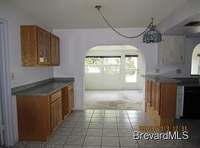 5th image of 274 Bordeaux Ave NE