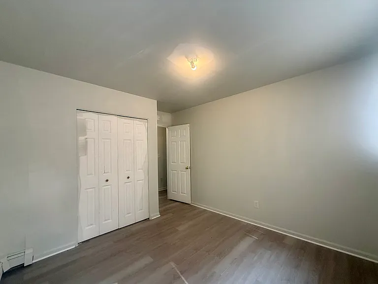 410 S Revena Blvd — Photo 9