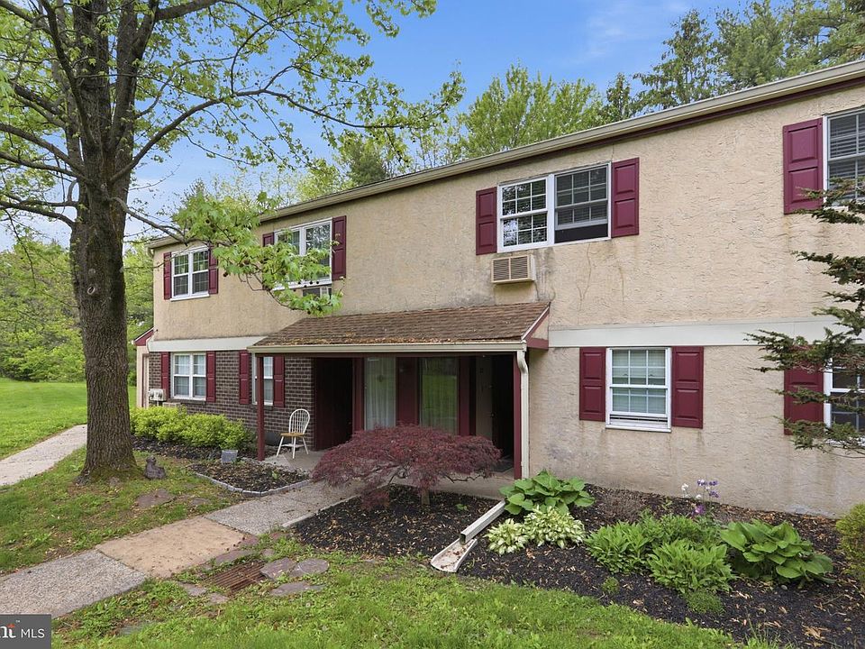 1st image of 178 Elephant Rd APT B22