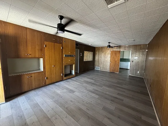 3 bed, 2.0 bath, 1590 sqft, $1,595 — Photo 3