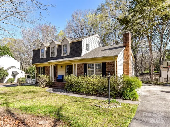 2600 Lawton Bluff Rd, Charlotte, NC 28226