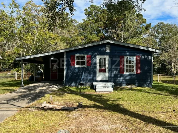 3513 Sherlawn Dr, Moss Point, MS 39563