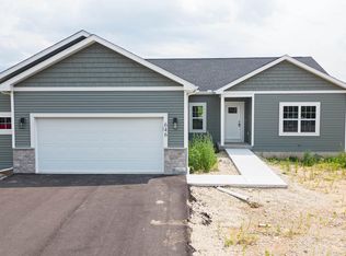 646 Kelsey Rd, Beloit, WI 53511