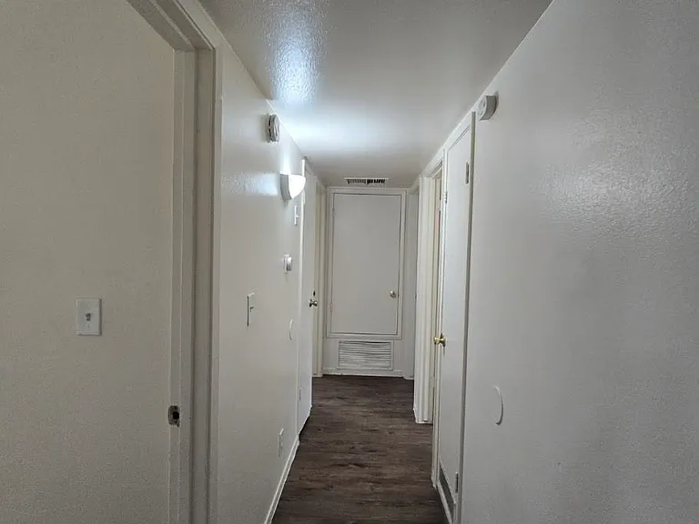 337 N San Pablo Ave #202 — Photo 6