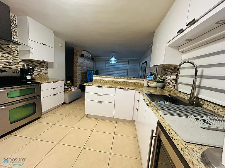 B6 Alamo — Photo 15