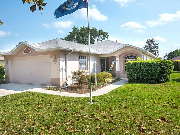 2nd image of 2141 N Brentwood Cir