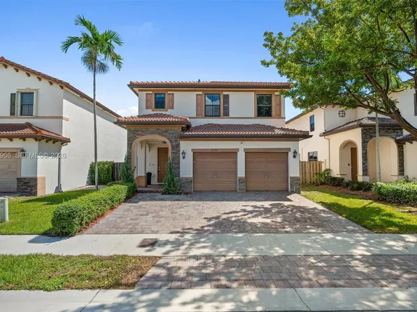 22759 SW 93rd Ct, Cutler Bay, FL 33190