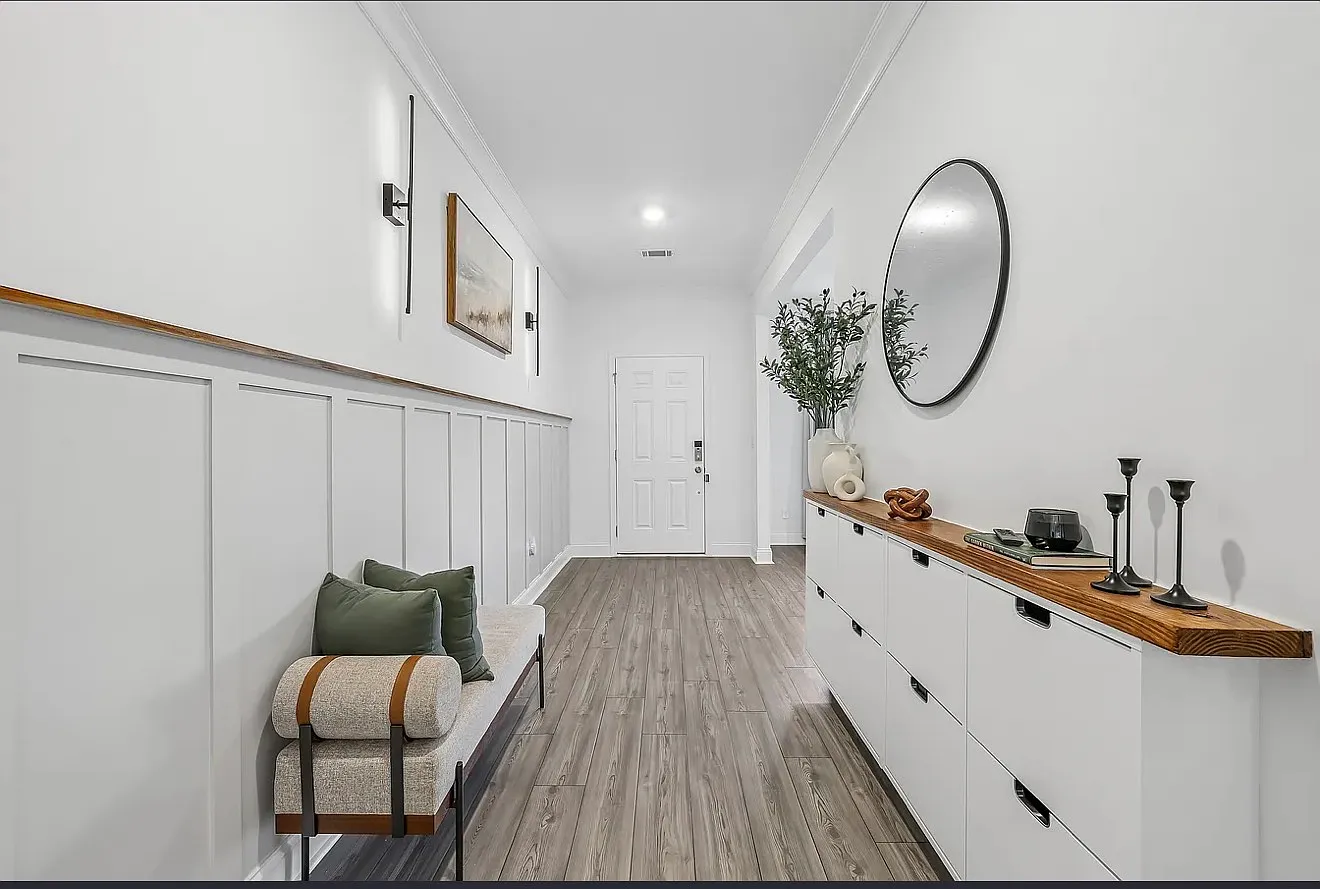 5 bed, 3504 sqft, $3,500 — Photo 3