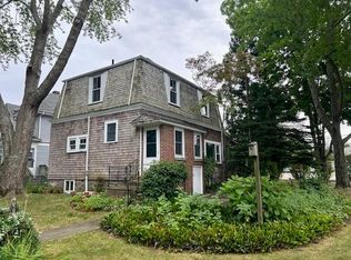125 Narragansett Ave, Narragansett, RI 02882