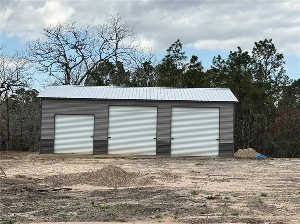 311 Lakeside Drive, Huntsville, TX 77320